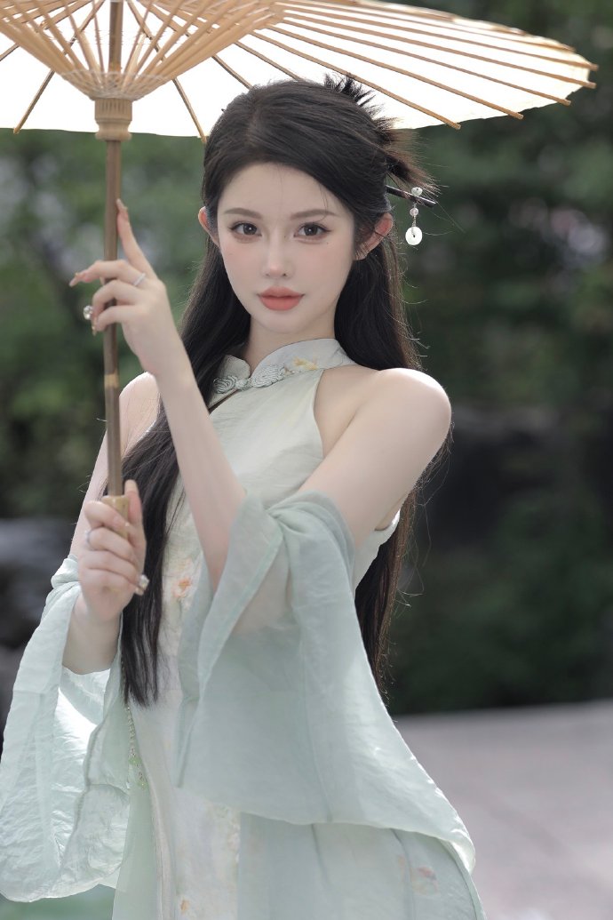 飞屋环游记 封面